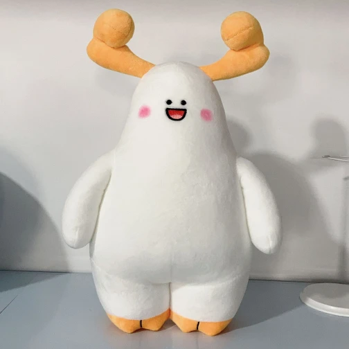 Maris Custom White Cartoon Reindeer Plush Toy - Cute Stuffed Character with Antlers